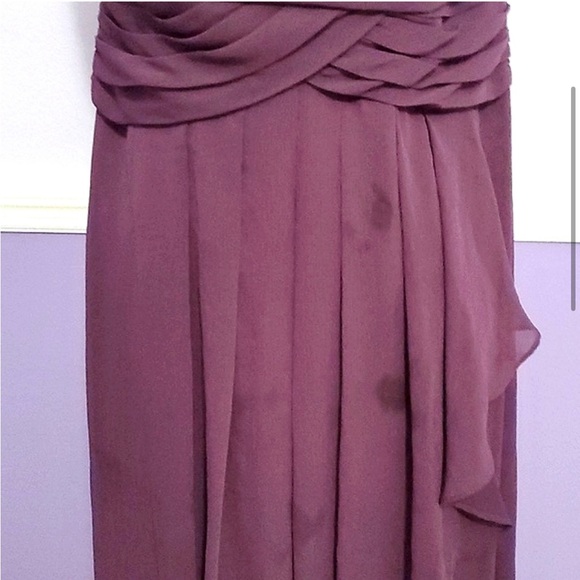 David's Bridal Plum Pleated Body Strapless Long Chiffon Bridesmaid Maxi Dress - Picture 6 of 8